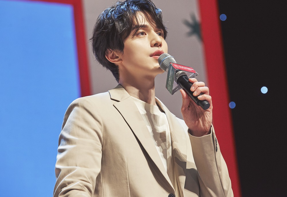 Kingkong by Starship Lee Dong Wook oppa, why so handsome?
